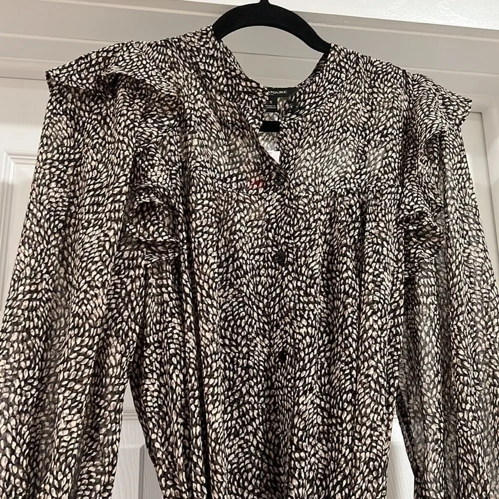 Banana Republic FLUTTER MIDI SHIRTDRESS - Picture 3 of 8